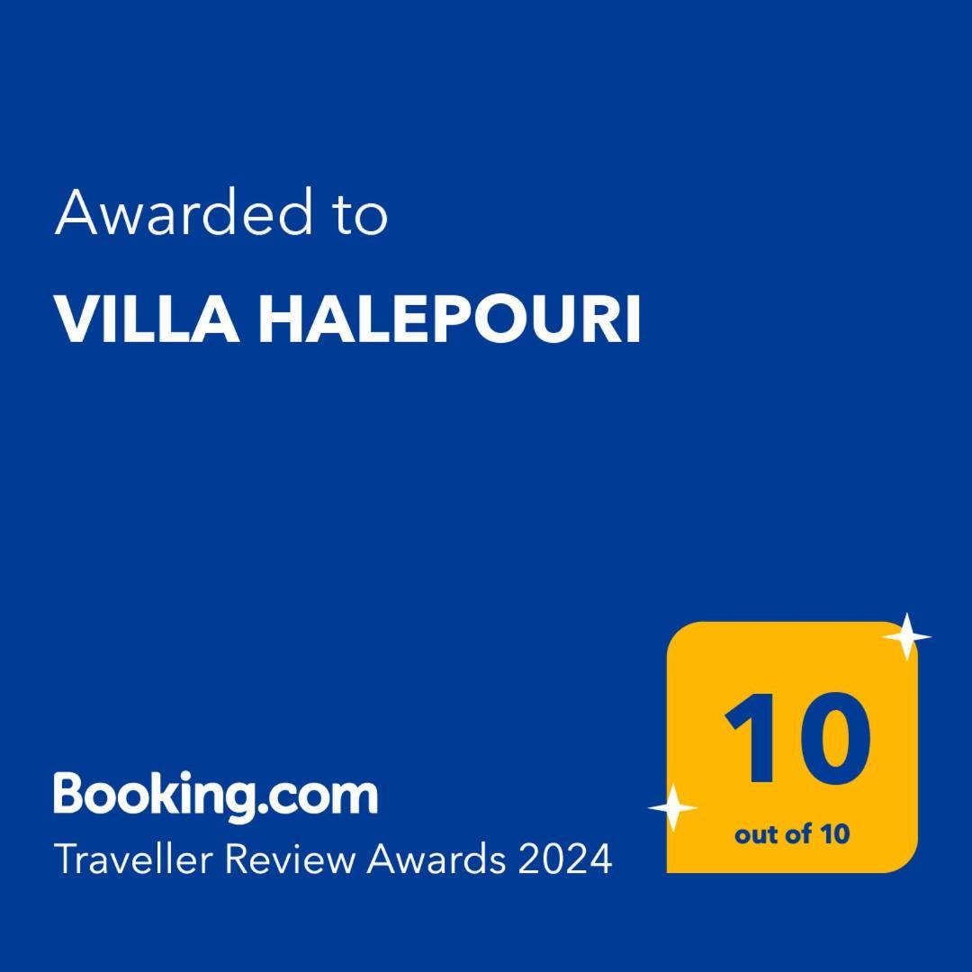 Vila Halepouri *